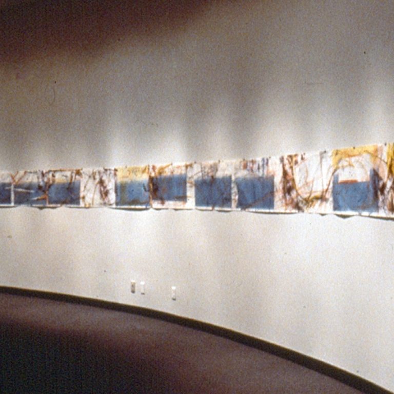 UN QUART DE TOUR - 1999, lithographie, techniques mixtes, 45 x 1 500 cm)